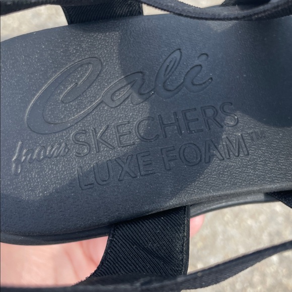 Skechers Camp Glam Wedge Sandals - Picture 8 of 9